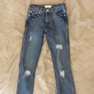 gap slim straight jeans!